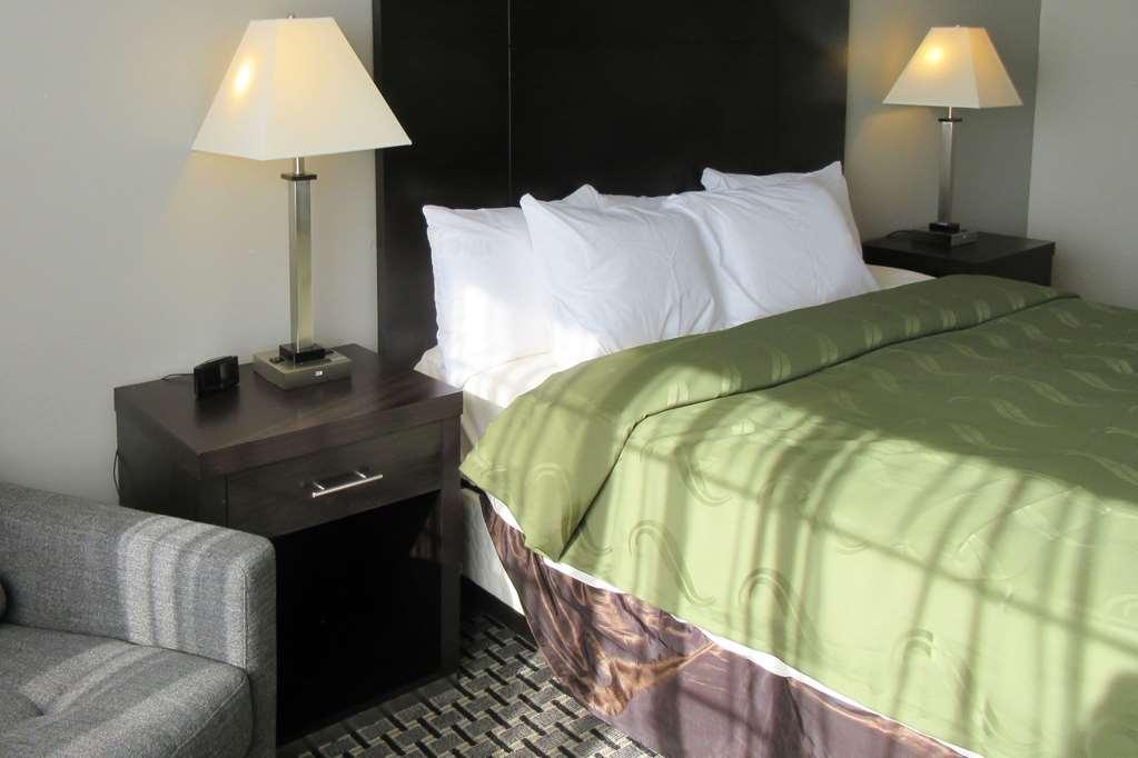 Inn Quality I-80 Rawlins